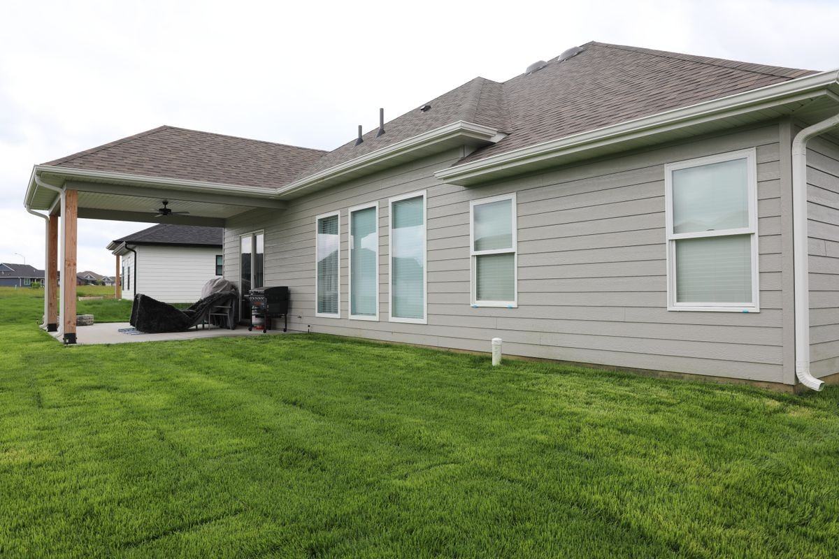 4609 Chambers Bay Dr - Photo 4 of 44