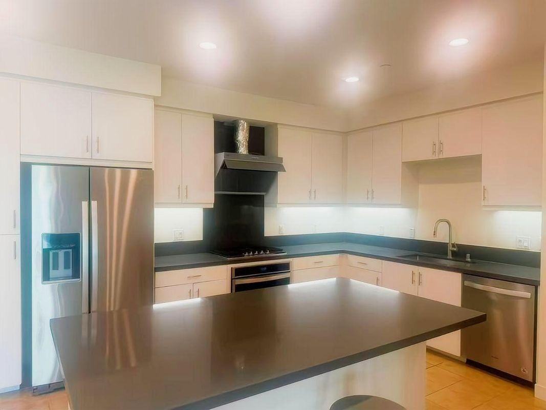 1224 Nolita - Photo 5 of 32