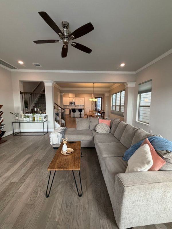 4610 Center St - Photo 2 of 38