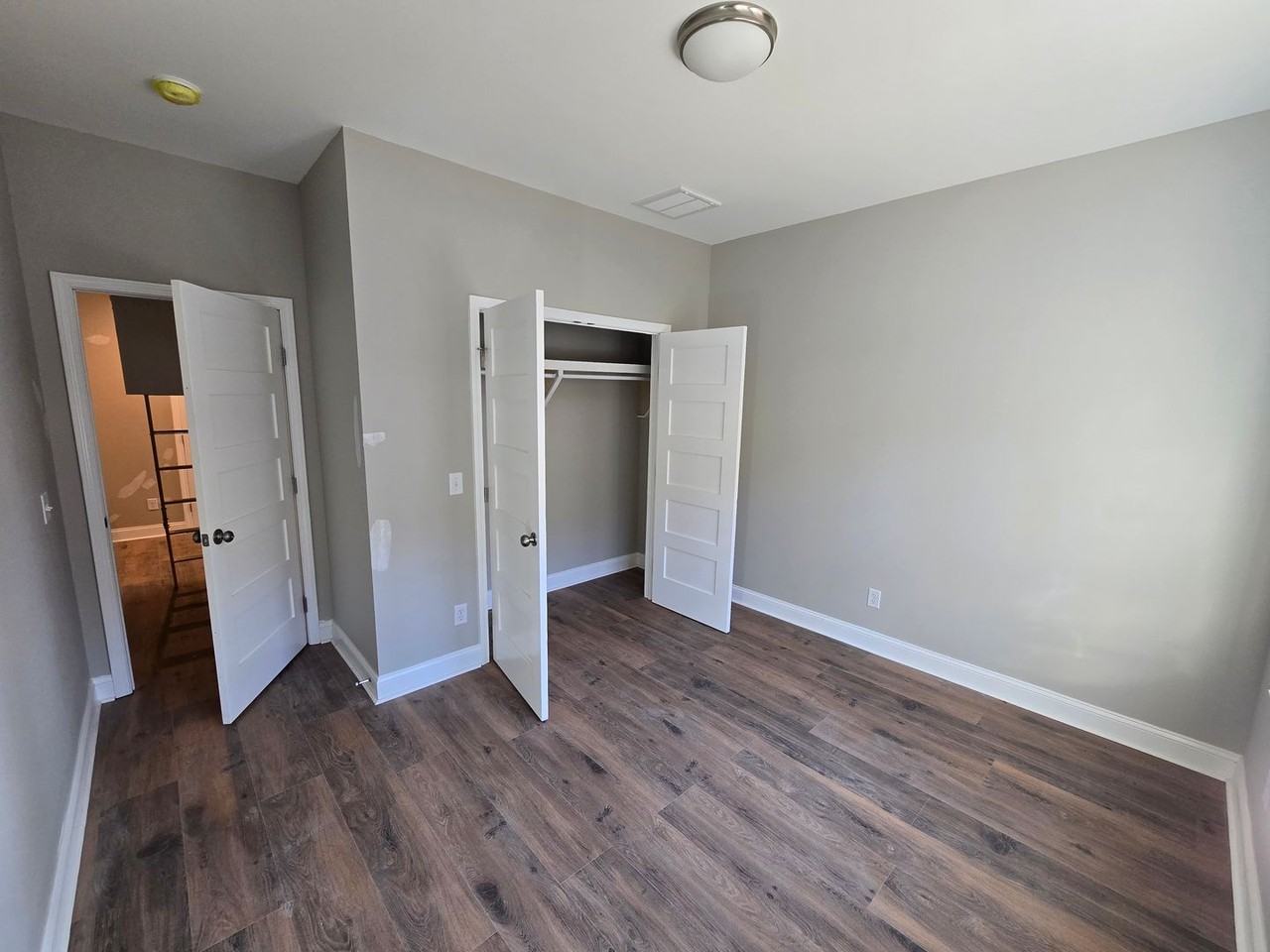 4805B Spring Hill Rd - Photo 3 of 26