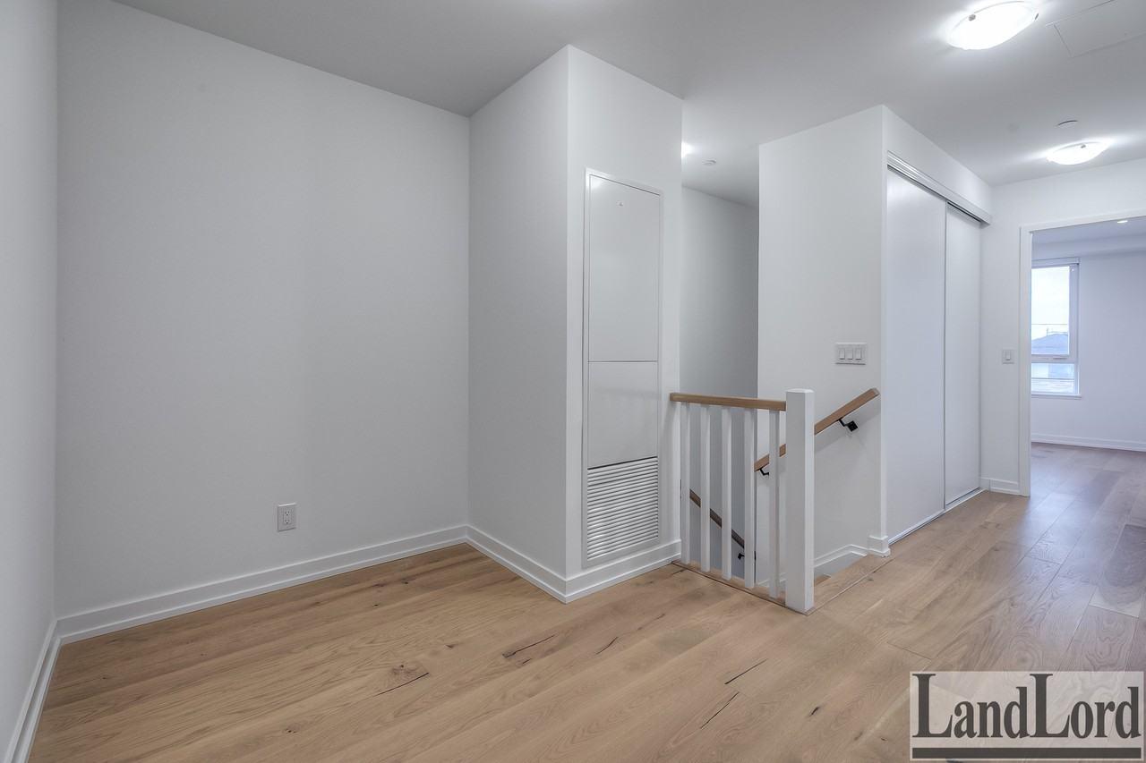 15 Maryport Ave #104 - Photo 7 of 32