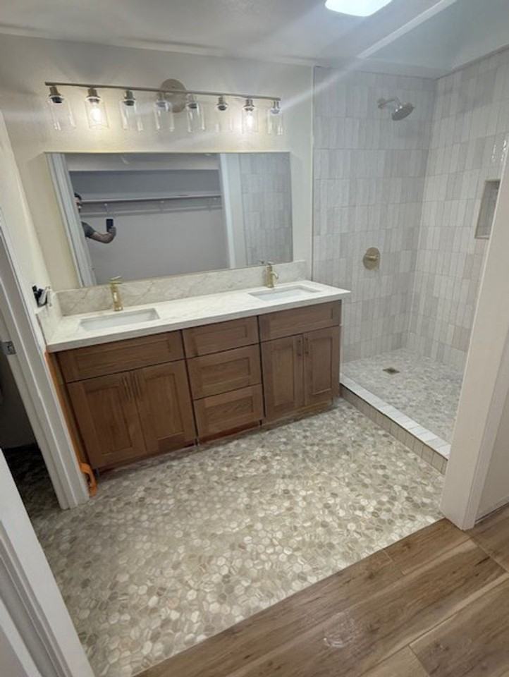 1272 Descanso St - Photo 7 of 11