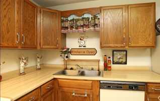 featured image of 5319 Lees Crossing Dr