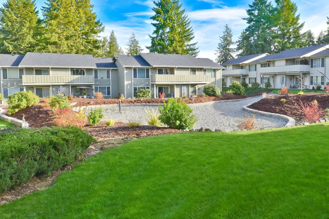 Sunset View - Photo 7 of 9