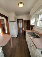 featured image of 4714 Sylvan Ave