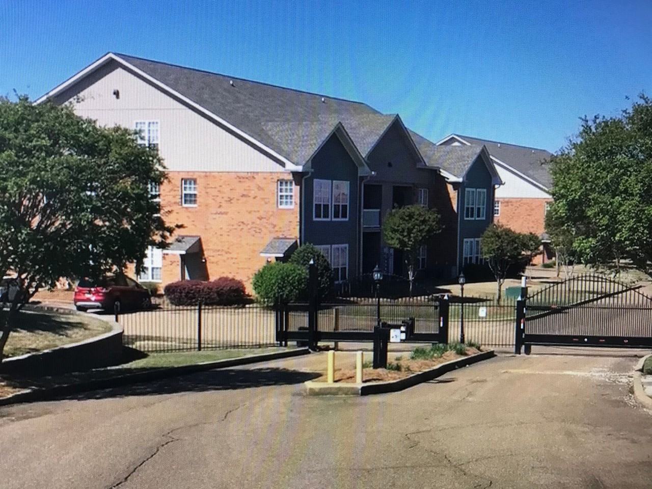 901 Private Road 3097 - Photo 2 of 13