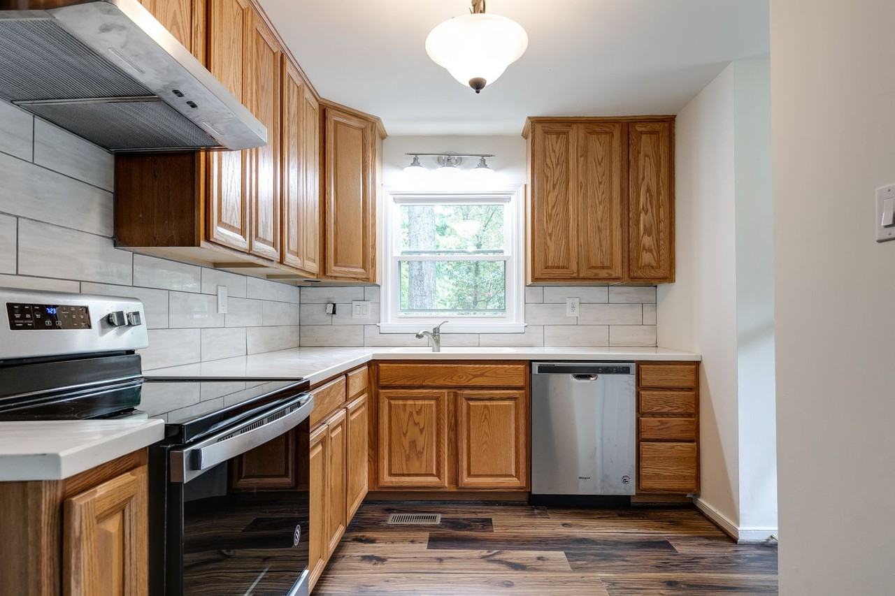 14604 Duck Cove Pl - Photo 2 of 12