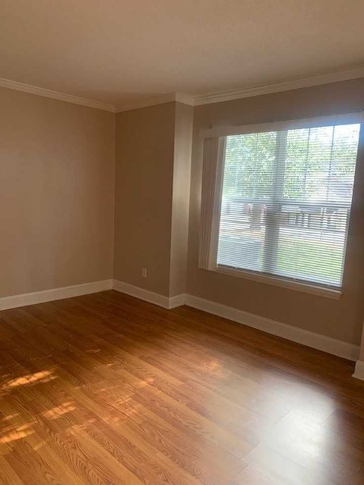 3800 Old Rosebud Ct #D - Photo 5 of 12