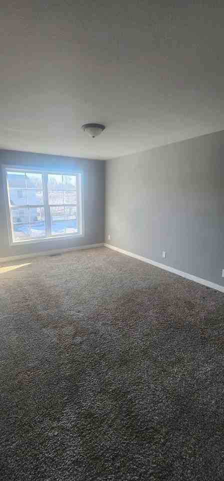 9219 Overlook Ln - Photo 6 of 20