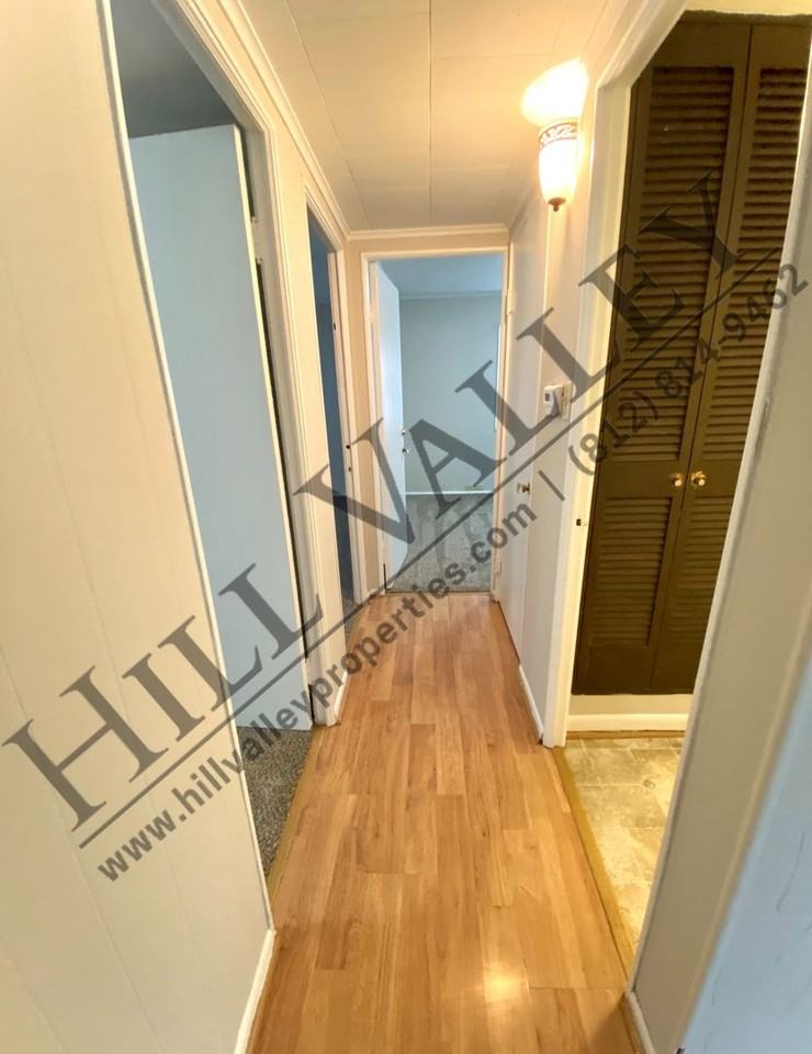 2215 S 10th 1/2 St - Photo 7 of 16