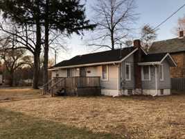 featured image of 1100 E 43rd Ave