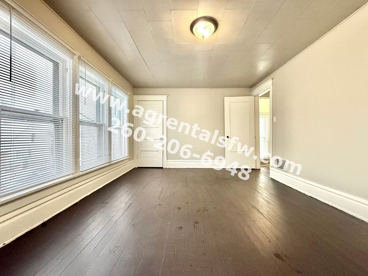 1115 Cottage Ave - Photo 3 of 18