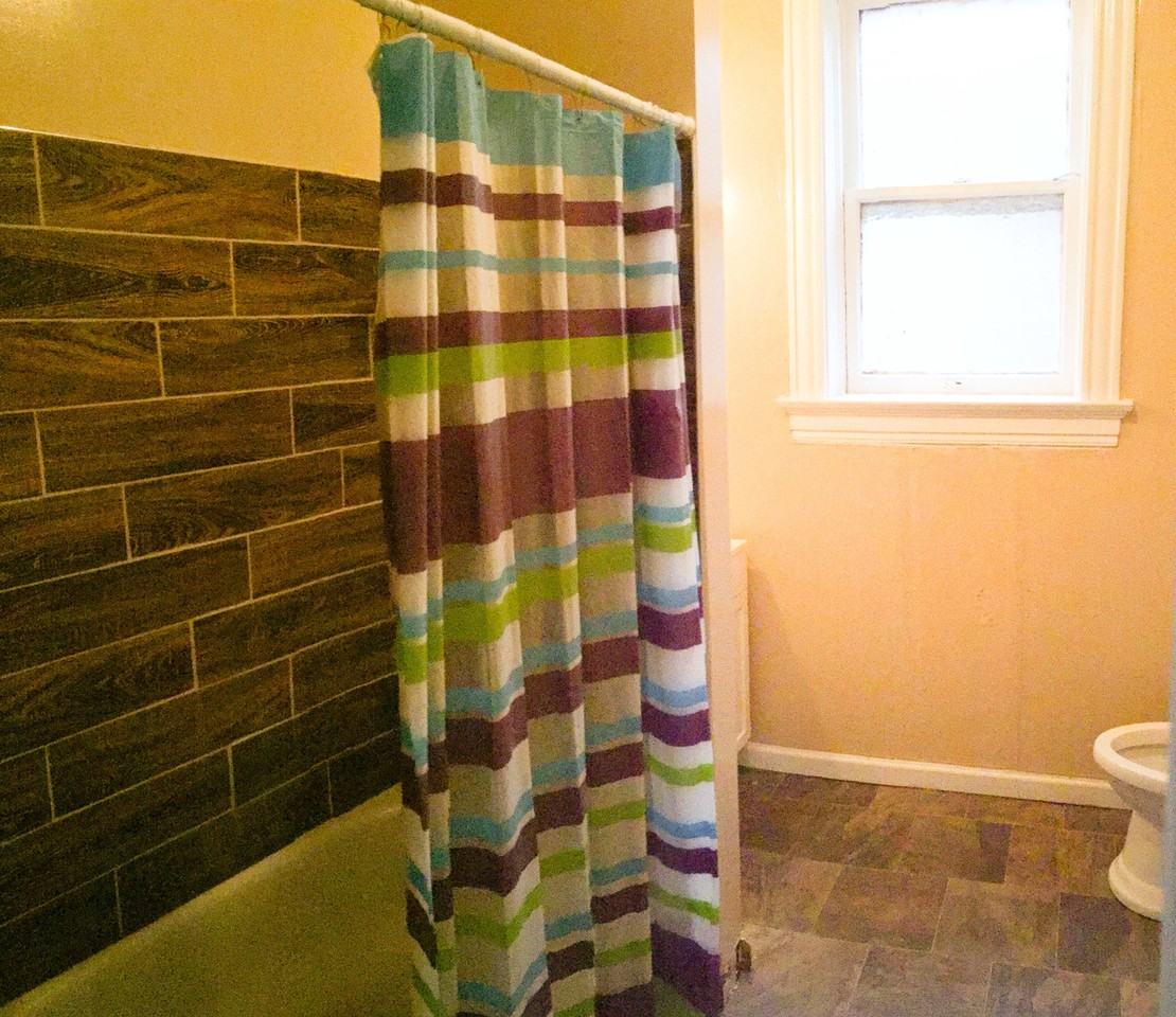 516 Eiler St - Photo 3 of 5