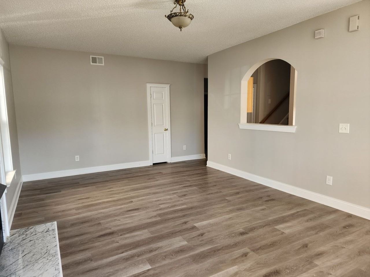 1919 Olsen Ln - Photo 2 of 11