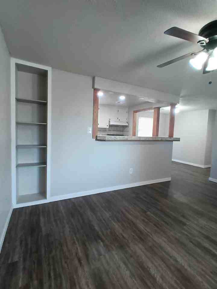 609 Traub Pl - Photo 4 of 23