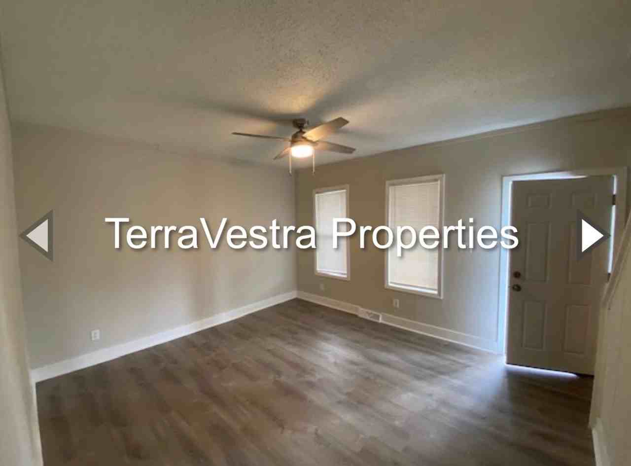 103 W Broad St - Photo 5 of 16