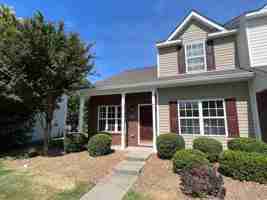 featured image of 568 Greenway Dr