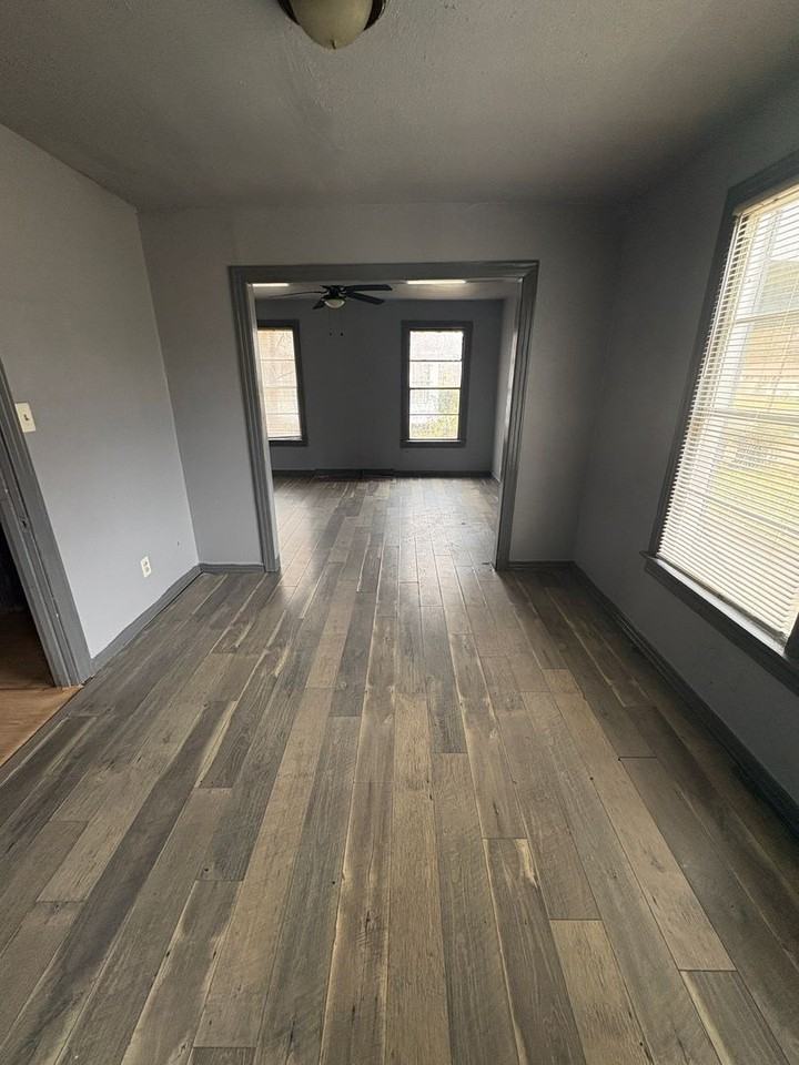 2833 Morningside Dr - Photo 6 of 11