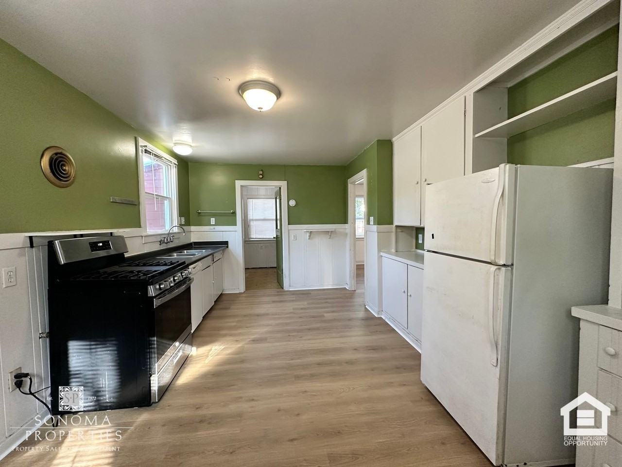 839 1st St W - Photo 7 of 16