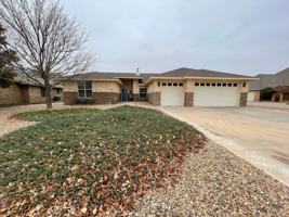 featured image of 2508 Fairway Ter