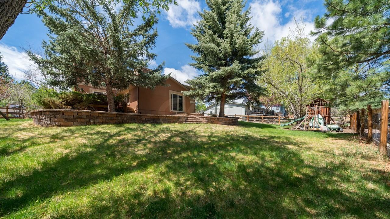 7125 Delmonico Dr - Photo 4 of 28