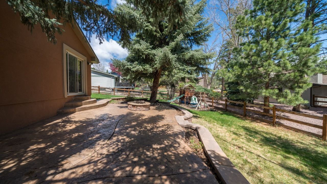 7125 Delmonico Dr - Photo 5 of 28