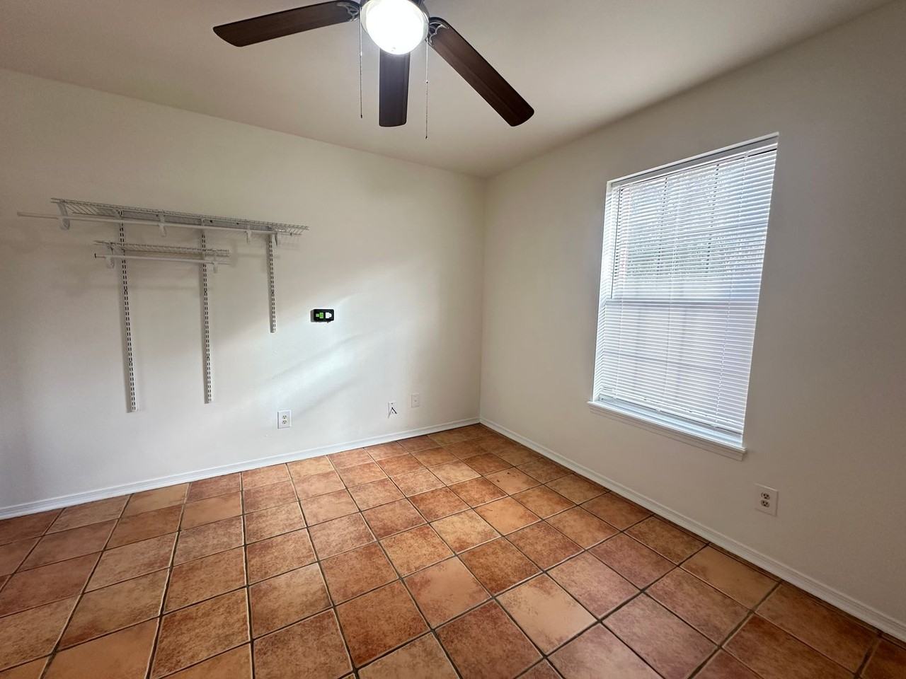2882 Mackey Ln - Photo 7 of 15