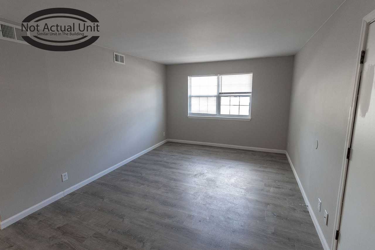 3408 Balboa Ln #27 - Photo 2 of 18