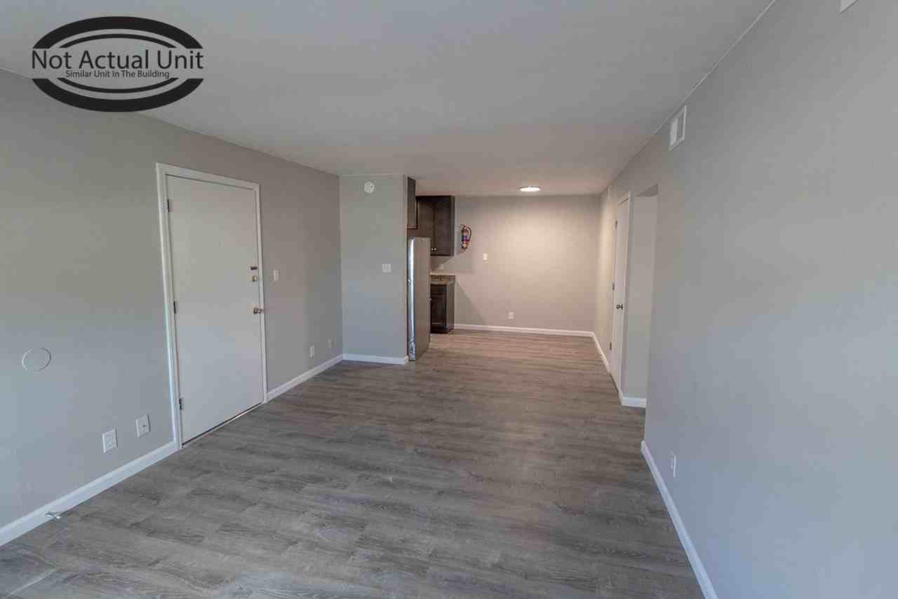 3408 Balboa Ln #27 - Photo 4 of 18