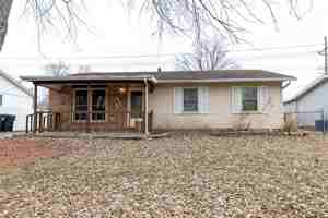 featured image of 1410 Dillon Dr