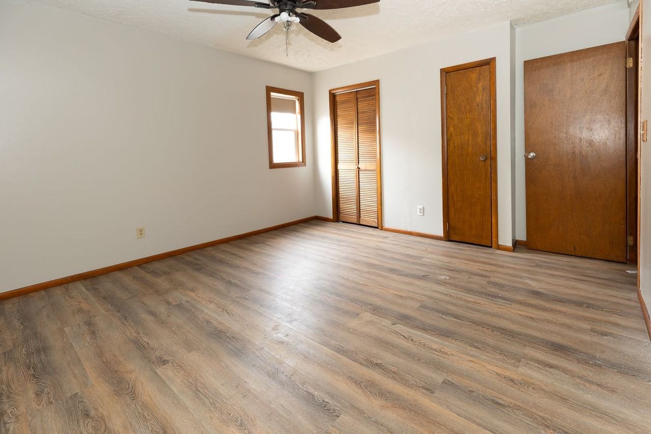 1410 Dillon Dr - Photo 6 of 14