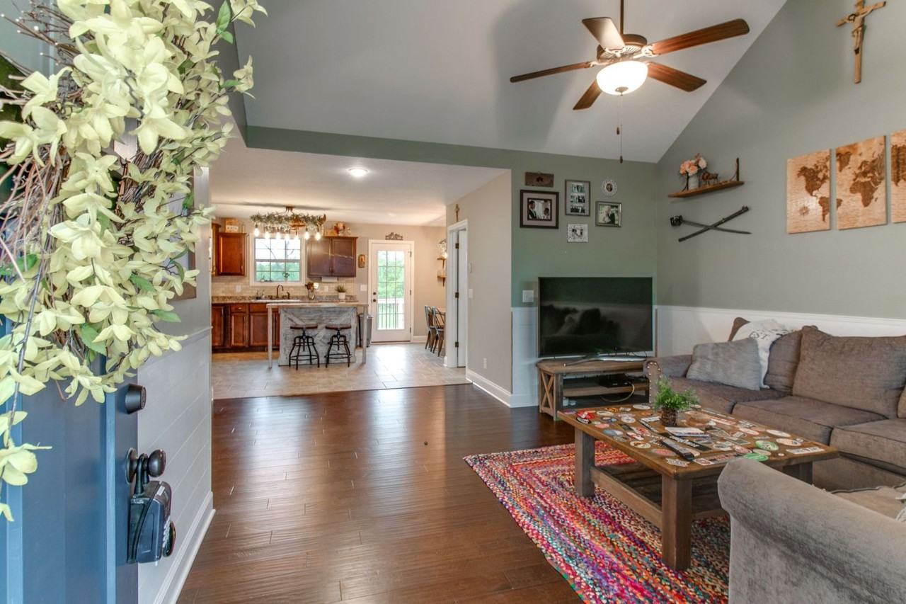 115 Grassmire Dr - Photo 5 of 29