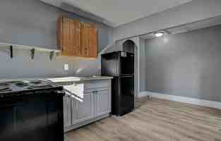 featured image of 260 S Hancock St