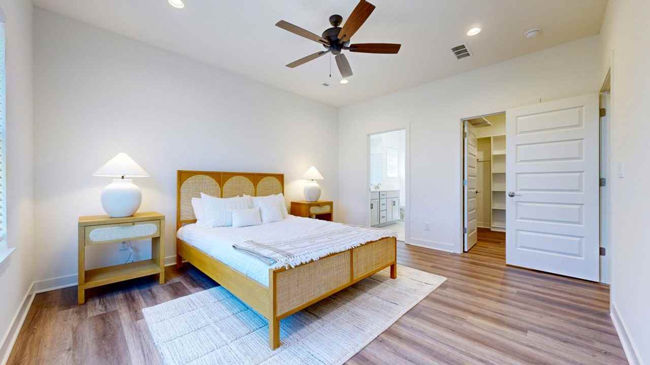 19931 Cornice St - Photo 5 of 9