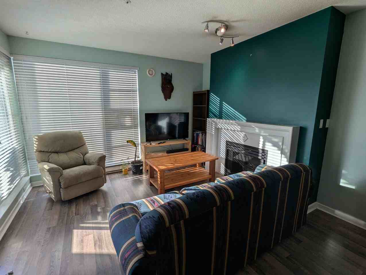 1880 East Kent Avenue South #303