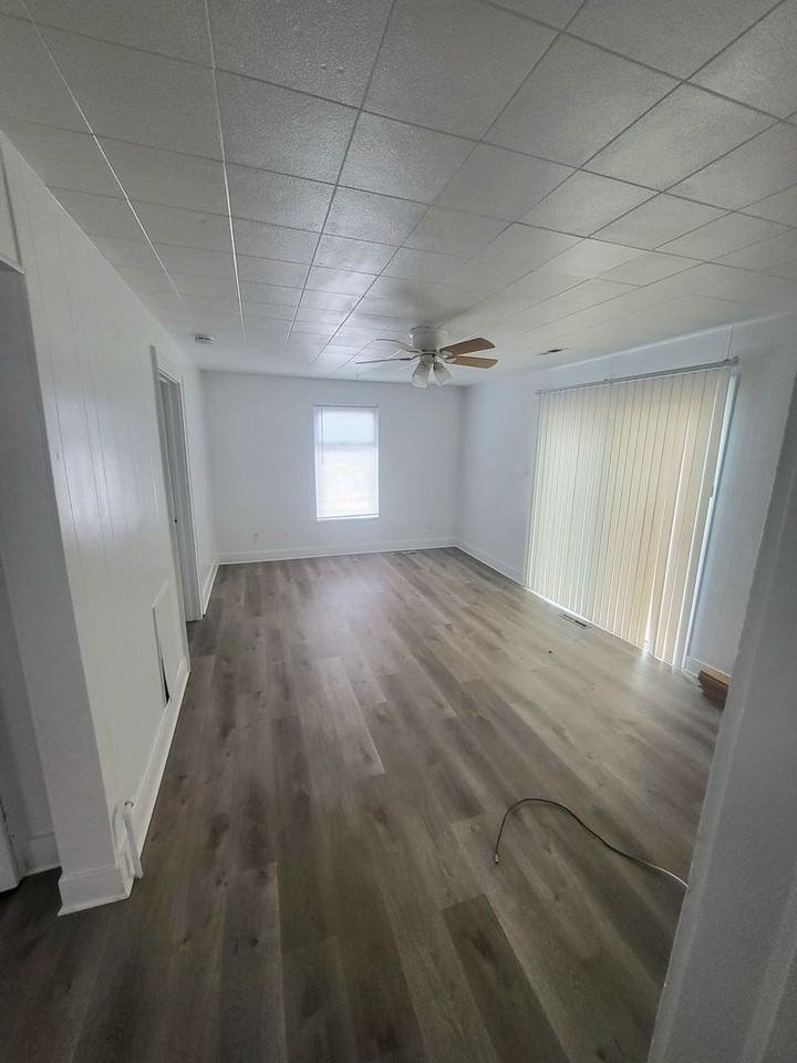 3115 E Ocean View Ave - Photo 5 of 9