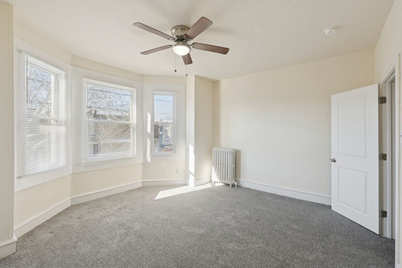 3953 N 9th St - Photo 7 of 15