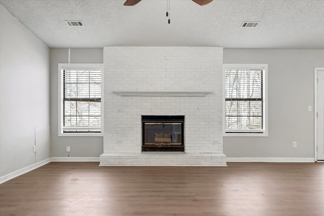 2106 Bob White Cv - Photo 4 of 24