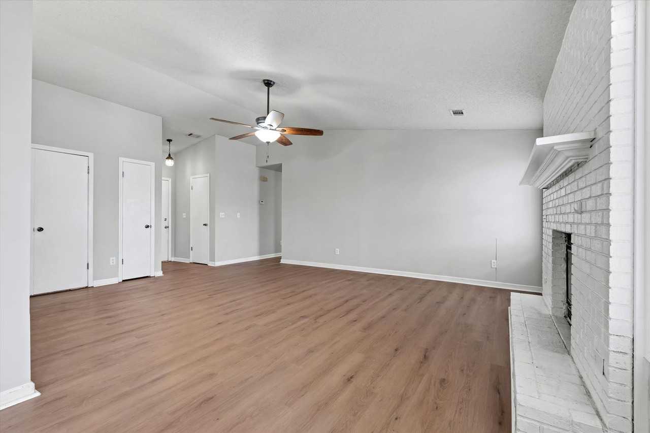 2106 Bob White Cv - Photo 7 of 24