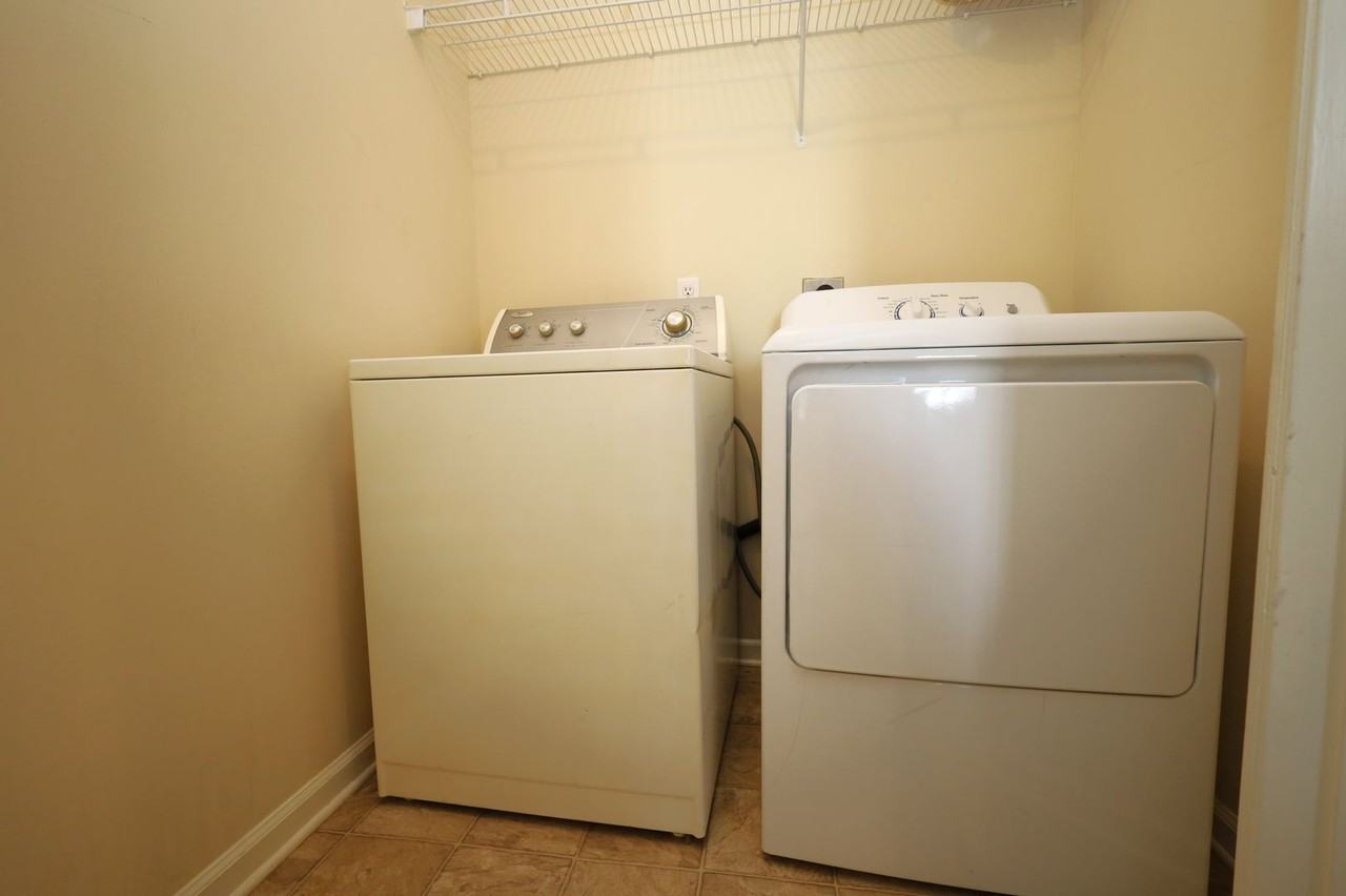 4117 Sedgwyck Ln - Photo 6 of 13