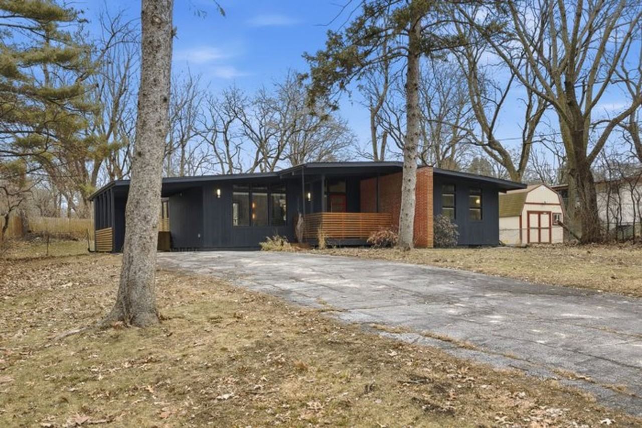 3135 Sw 23rd St - Photo 2 of 25