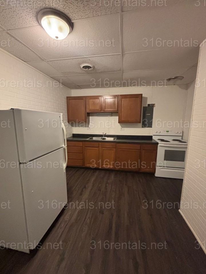 Skelly Building Apartments - Photo 5 of 17