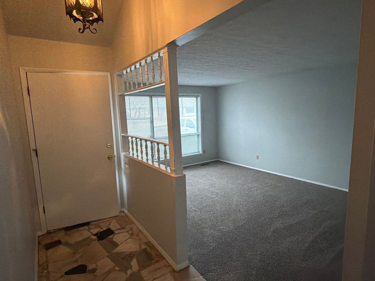 1321 E Gretna St - Photo 3 of 22