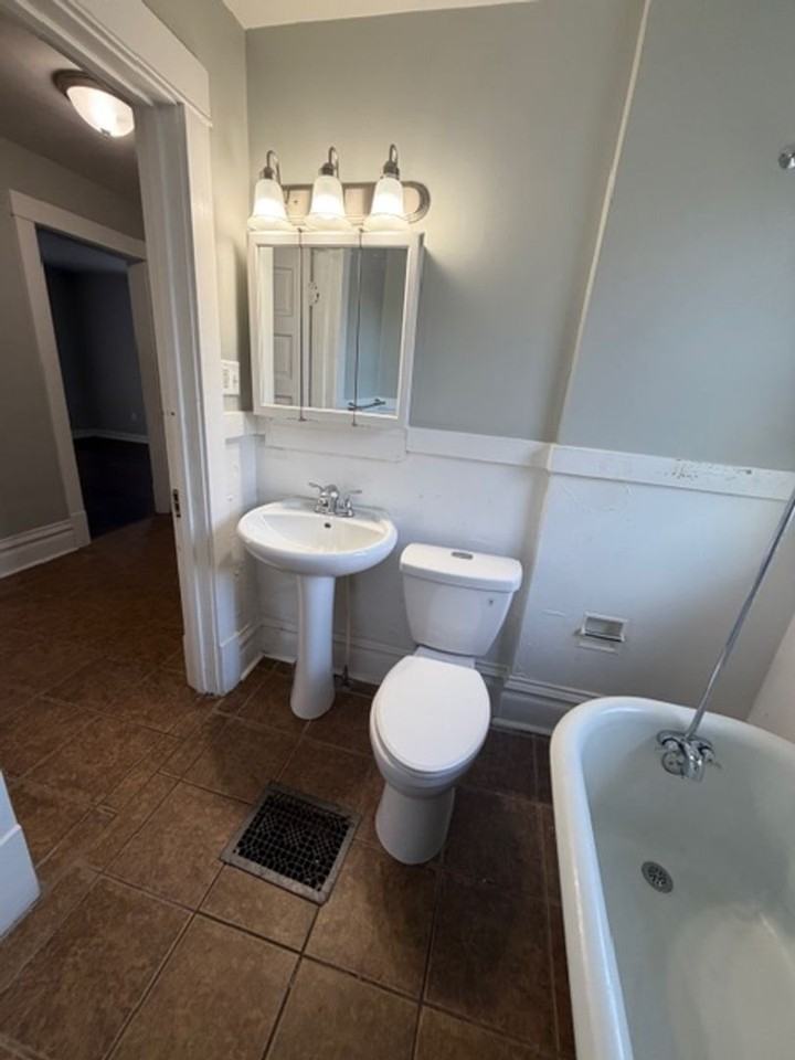 1178 26th Street A - Photo 6 of 9