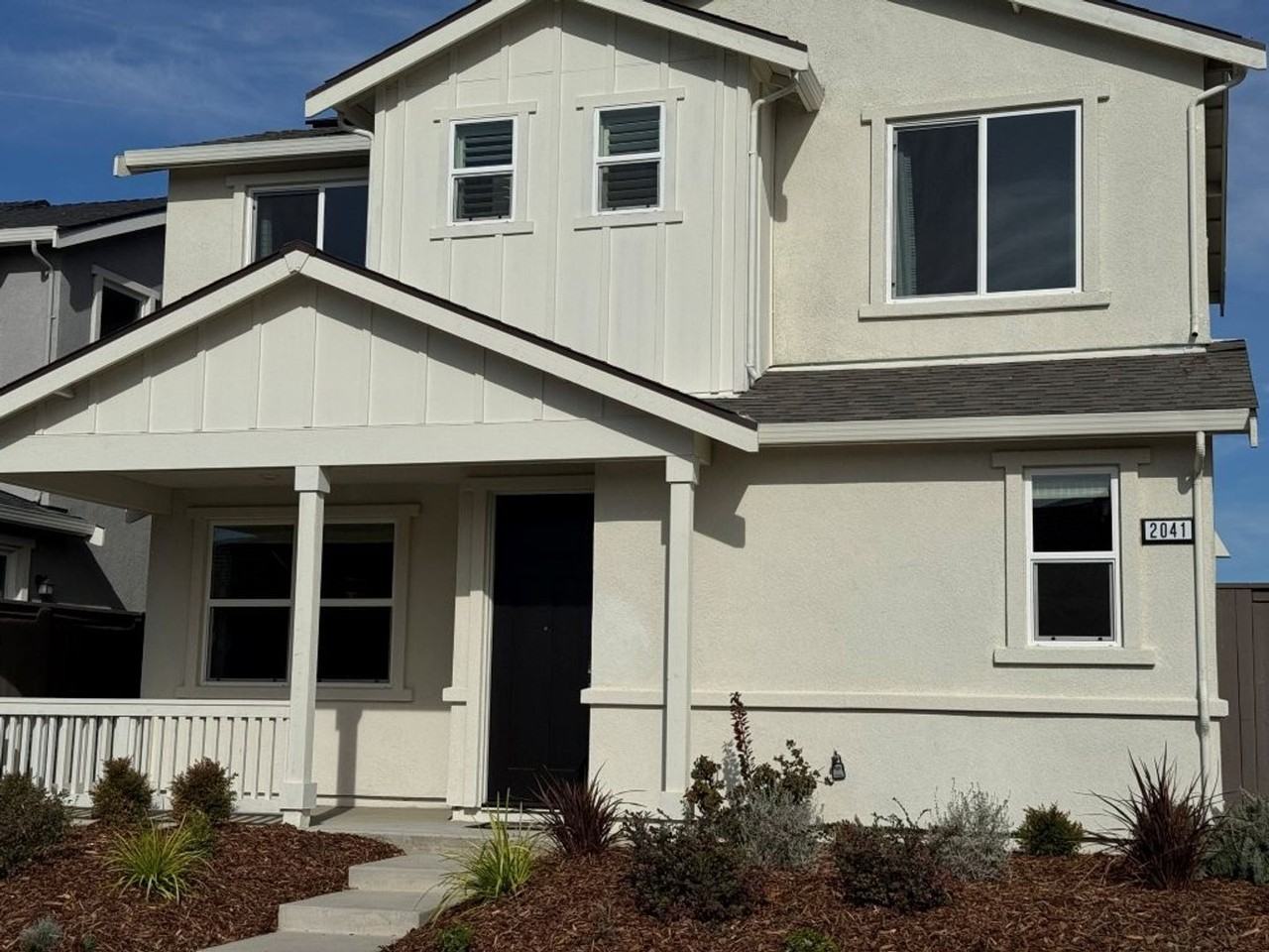 2041 Marston Dr - Photo 2 of 31