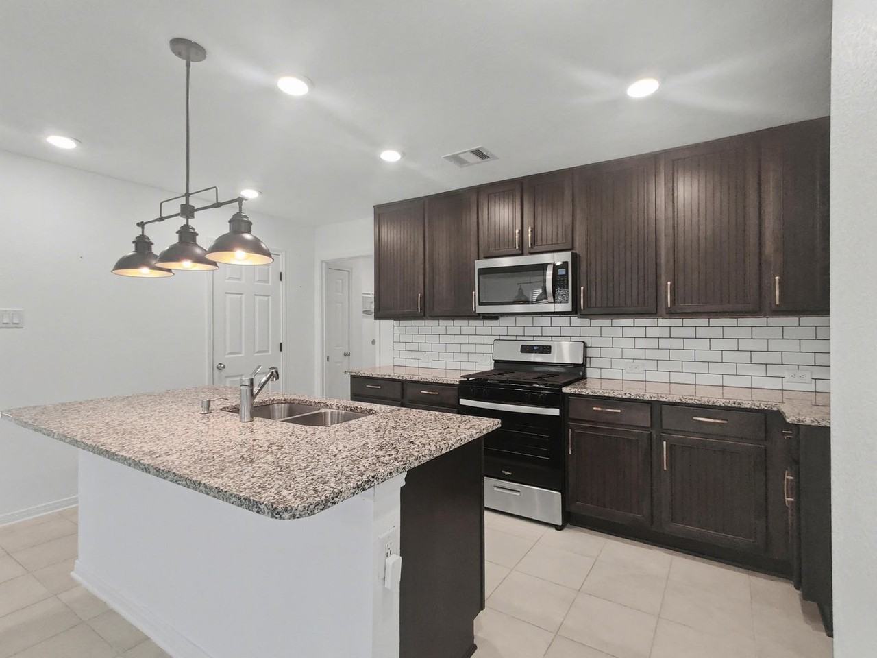 1310 Cardinal Trl - Photo 6 of 17