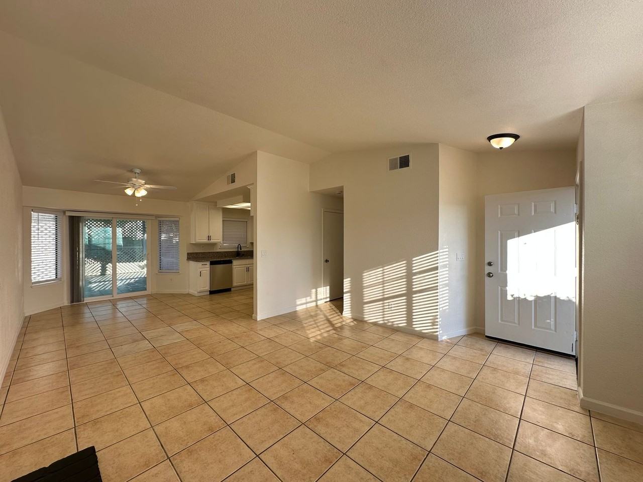 5195 Summerbrook Way - Photo 2 of 24