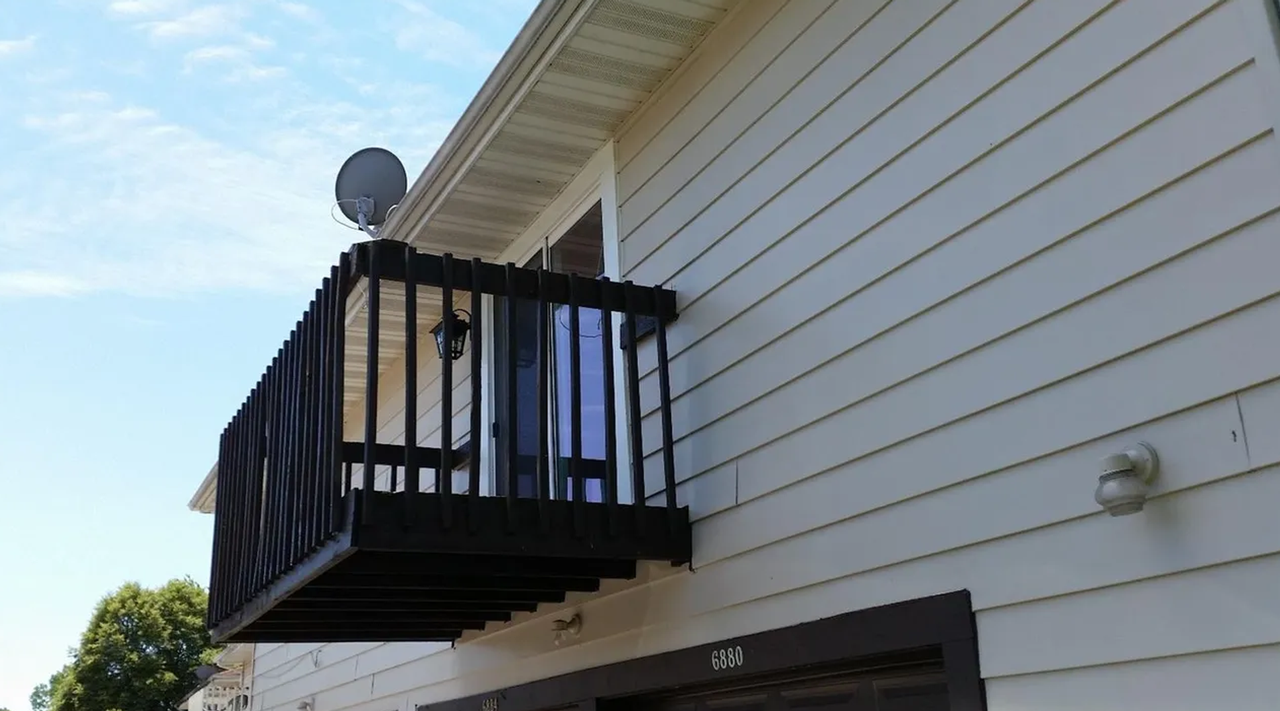 6880 Fillmore Dr - Photo 2 of 8