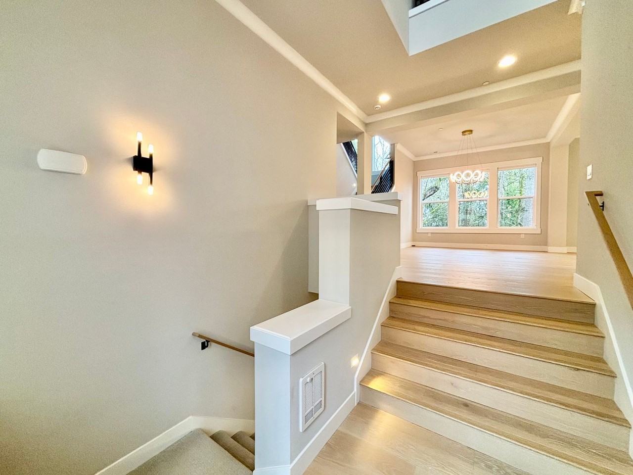 3852 163rd Ave Se - Photo 3 of 38