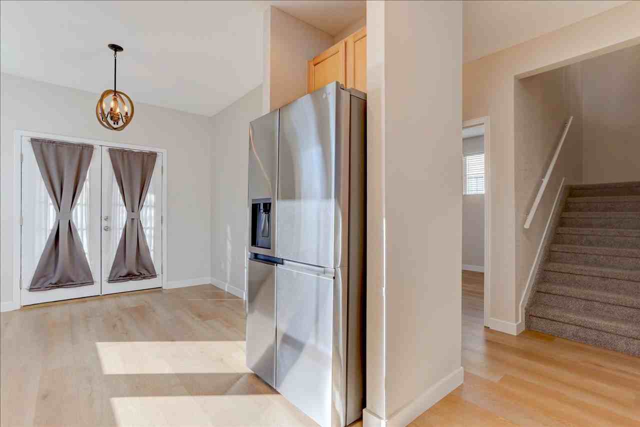 2577 Mckay Landing Pkwy - Photo 6 of 29